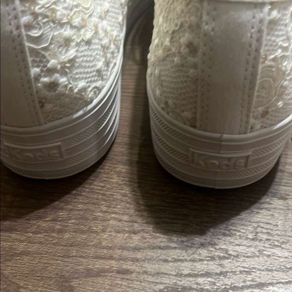 NWOT Keds Women's White Lace Sneakers size 11 - Picture 5 of 6